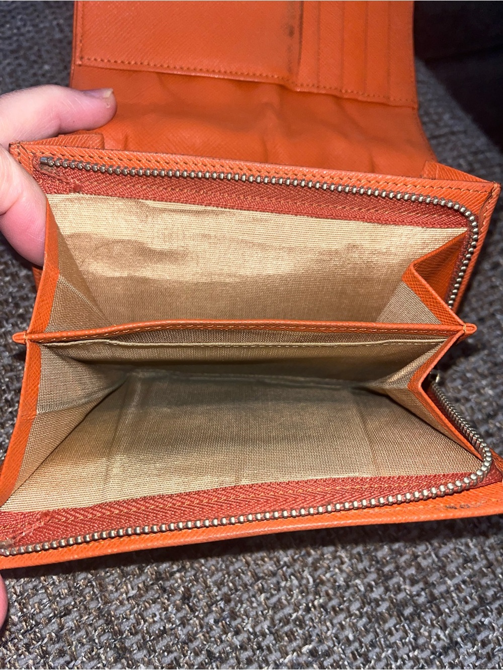 Burberry Nova Check Wallet - Picture 4 of 8